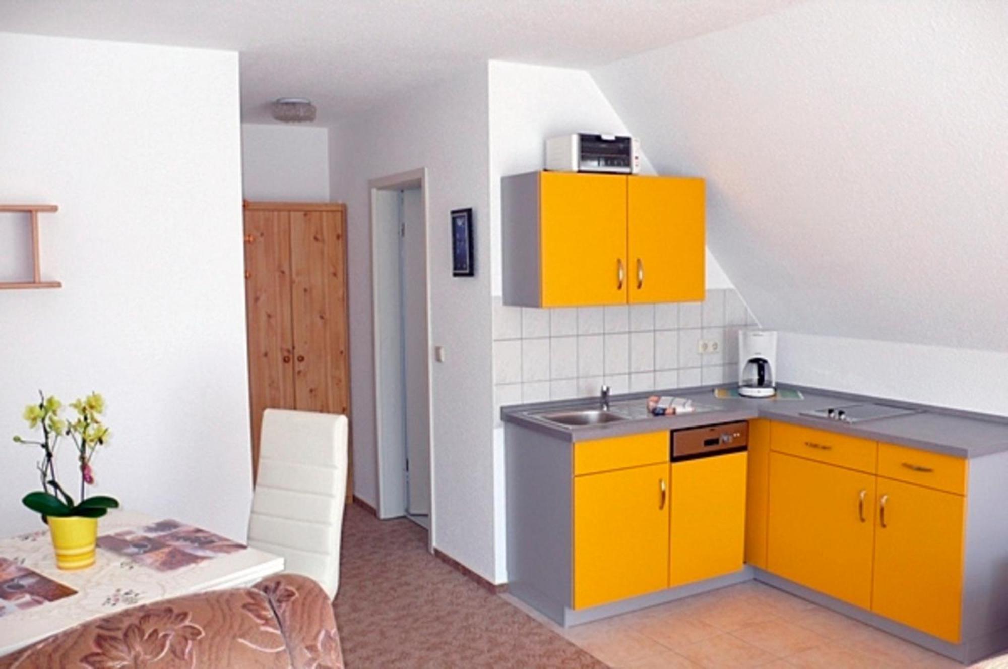 Ferienwohnung Wolf, Barbara, App1 Ostseeheilbad Ostseeheilbad Zingst Exterior foto